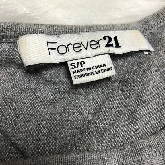 Adorable FOREVER 21 Bicycle lightweight sweater - Picture 4 of 7